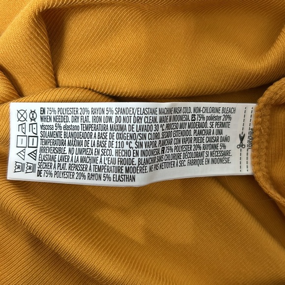 Long sleeve turtleneck - Picture 4 of 4